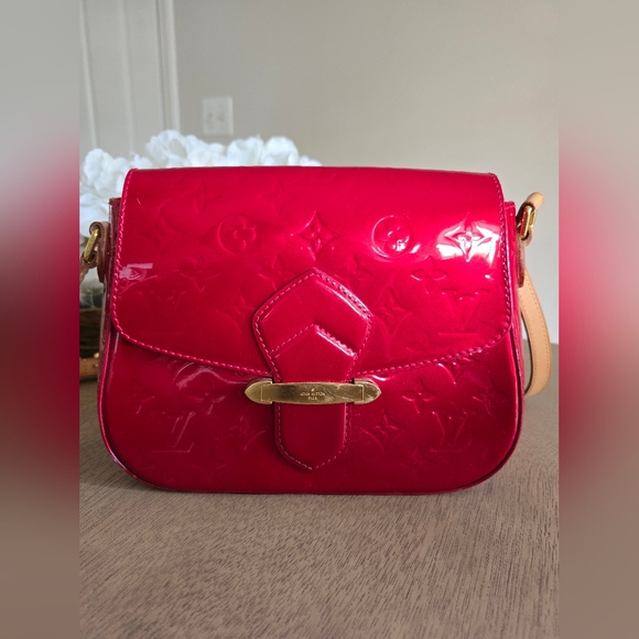 Authentic Louis Vuitton Pomme D'amour Monogram Vernis Bellfower GM Crossbody - Picture 1 of 13